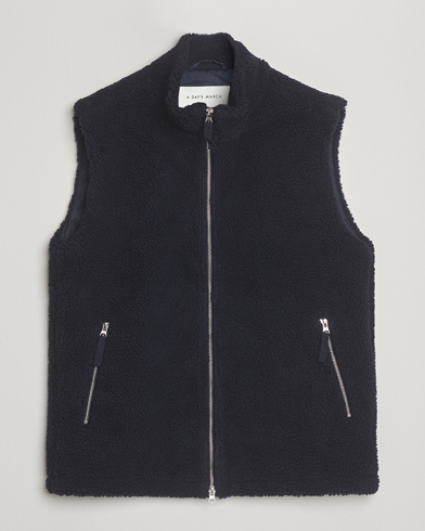 Herre | A Day's March | A Day's March Ajo Pile Vest Navy
