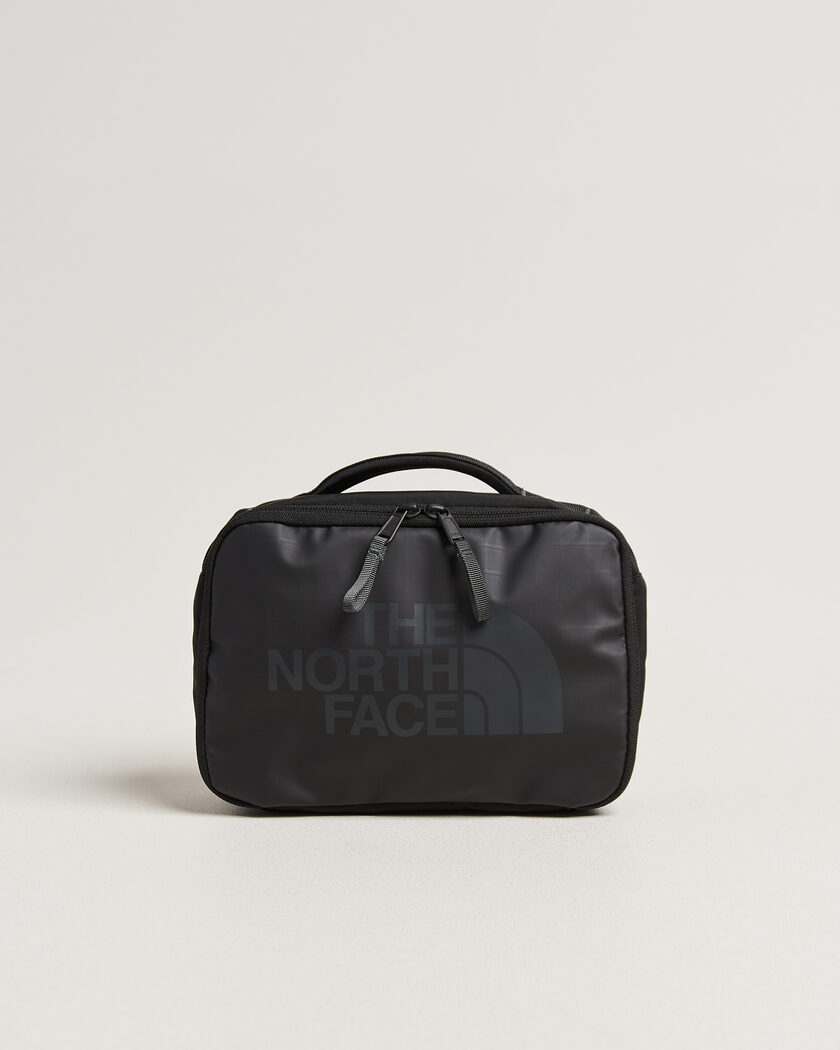The North Face Base Camp Voyager Toiletry Kit Black – Svart