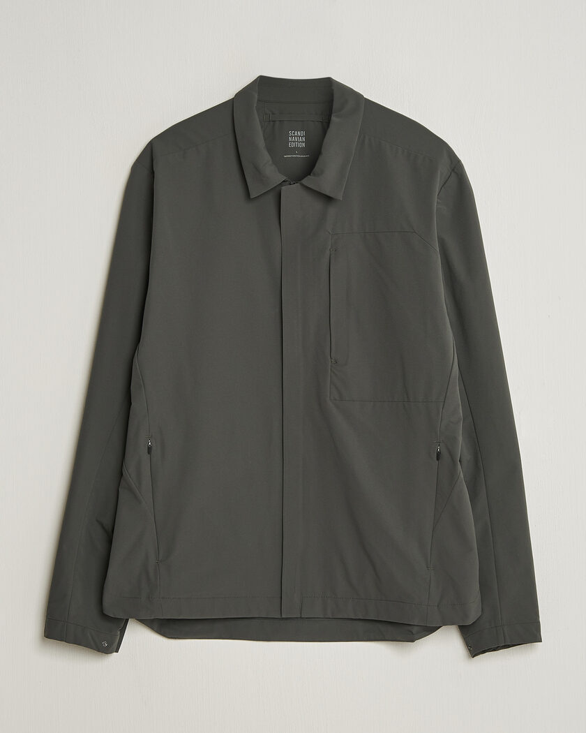 Scandinavian Edition Merge II Stretch Shirt Jacket Dark Olive – Svart