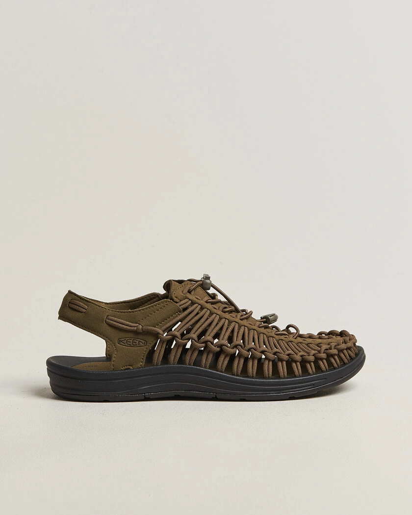 KEEN Uneek Sneaker Sandal Dark Olive – Grønn