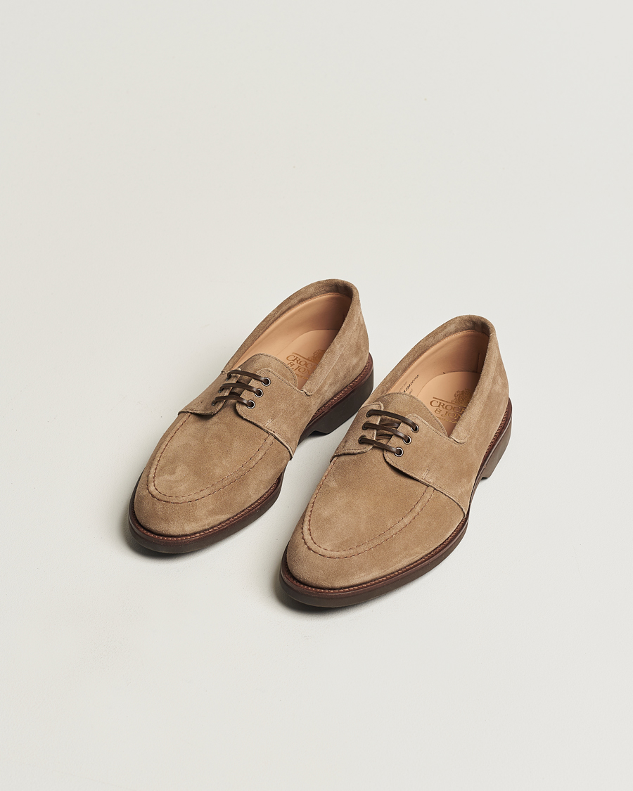 Herr | Seglarskor | Crockett & Jones | Falmouth Deck Shoes Khaki Suede