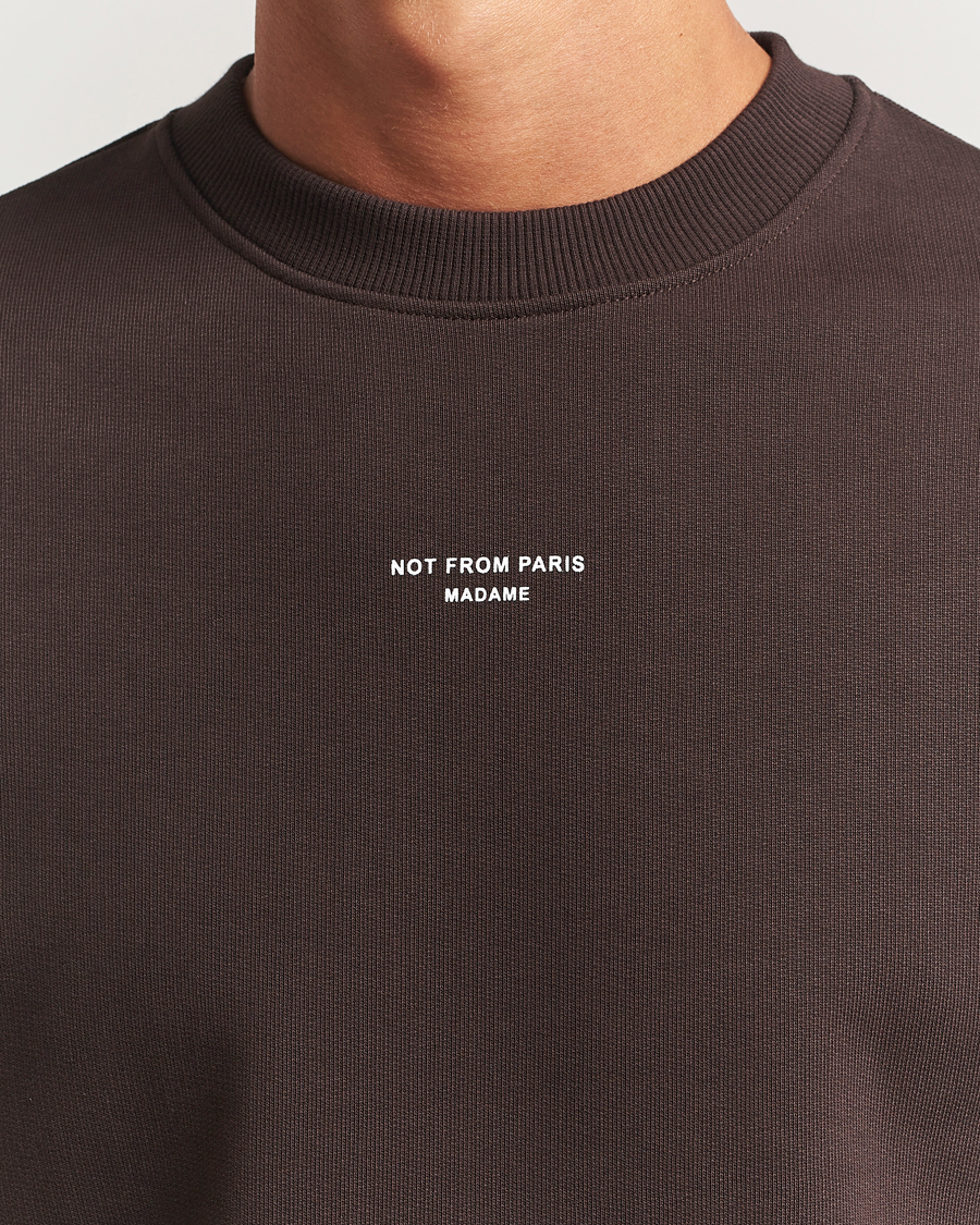 Herre | Gensere | Drôle de Monsieur | Classic Slogan Sweatshirt Dark Brown