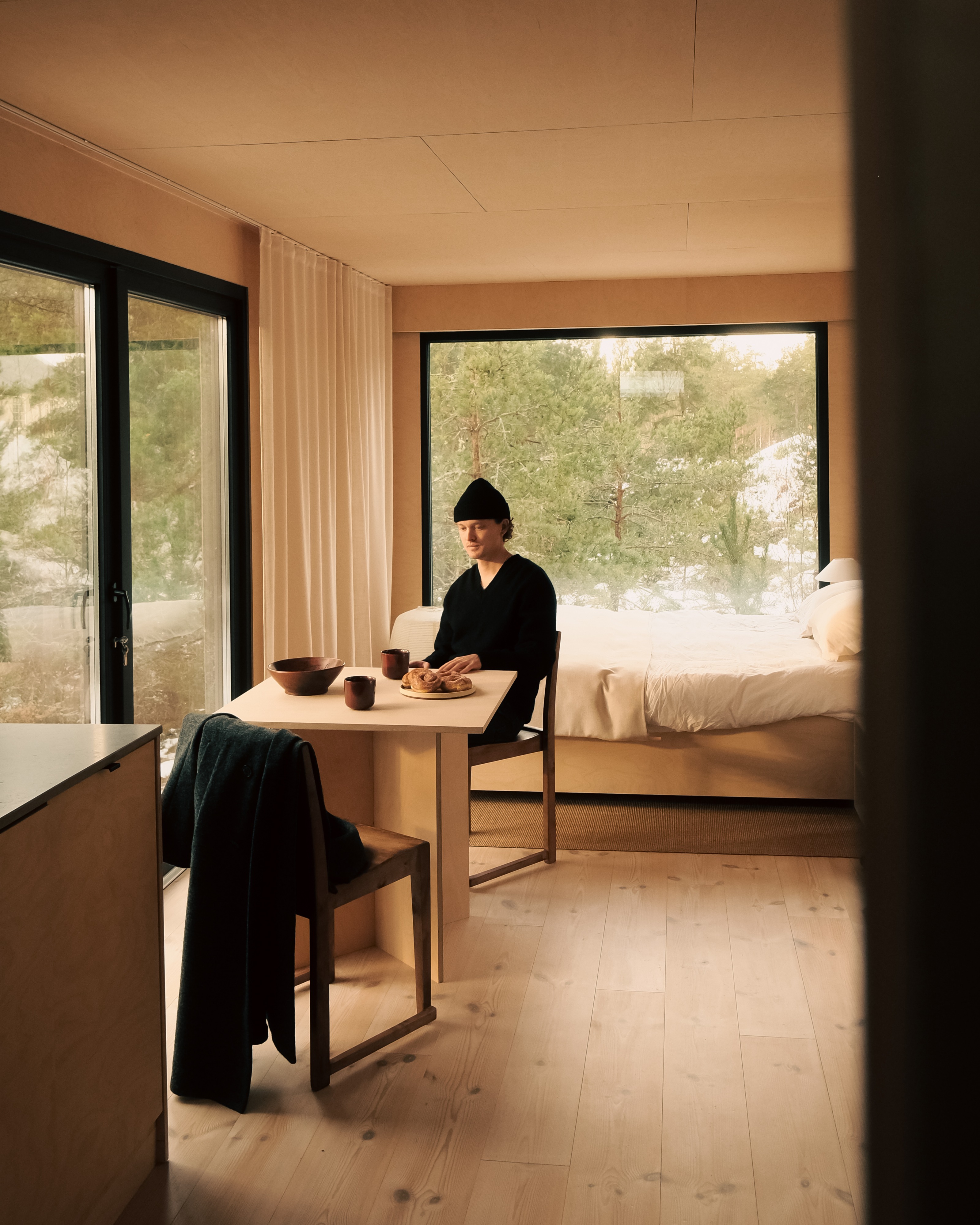 Et hjem blant furuene – Møt designeren Arvid Nilsson