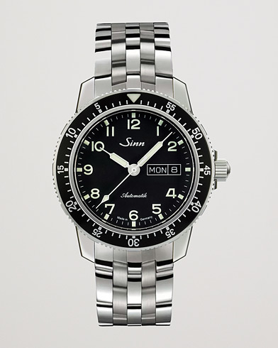  104 A Pilot Watch 41mm Steel Link Black