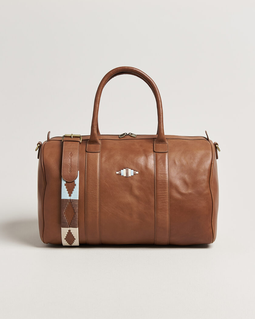 Pampeano Varon Small Leather Weekend Bag Tan – Brun