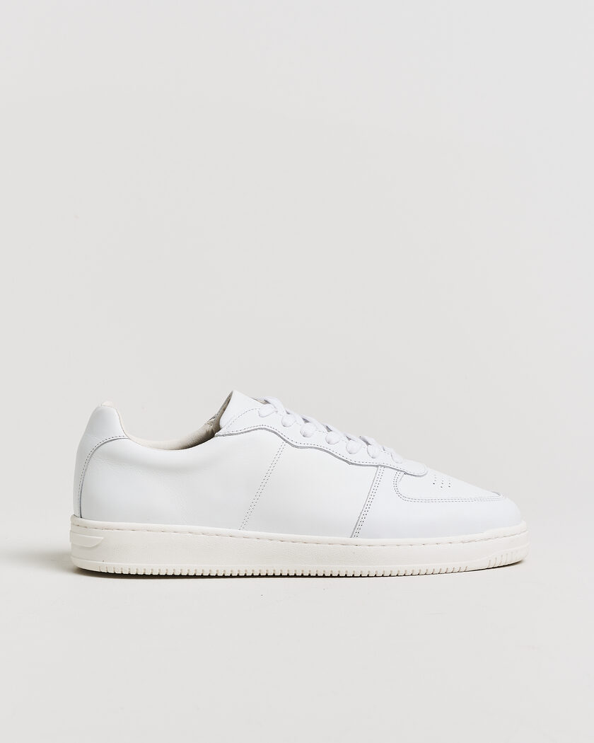 LES DEUX Sporty Leather Sneaker White – Hvit