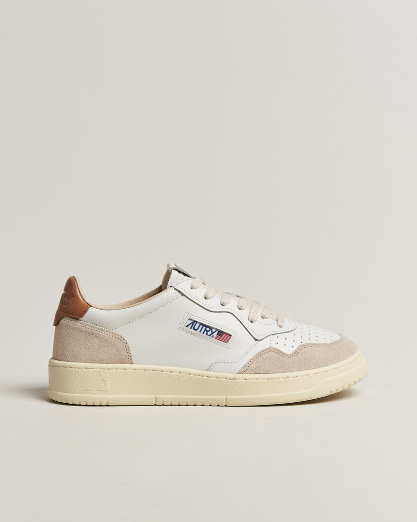 Autry Medalist Low Leather/Suede Sneaker White/Lion – Hvit