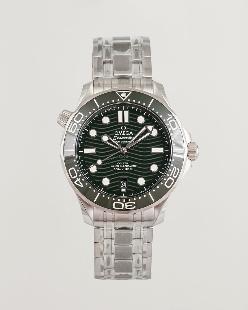 Omega Pre-Owned Seamaster Diver 300M Green