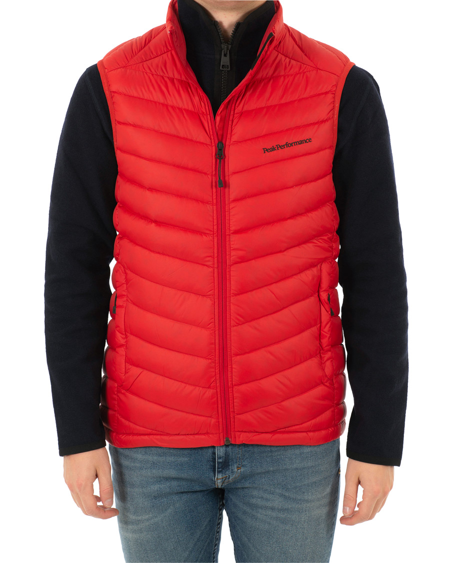 red frost free vest