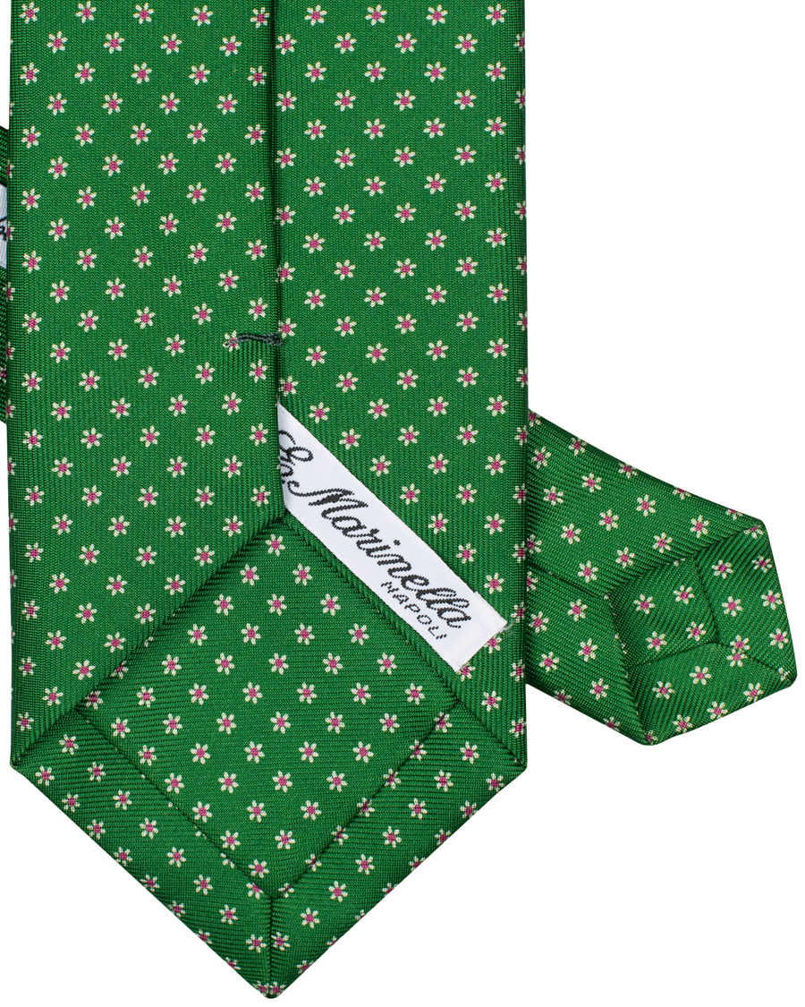 Herre | E. Marinella 3-Fold Printed Dots 8 cm Silk Tie Grass Green | E. Marinella | 3-Fold Printed Dots 8 cm Silk Tie Grass Green