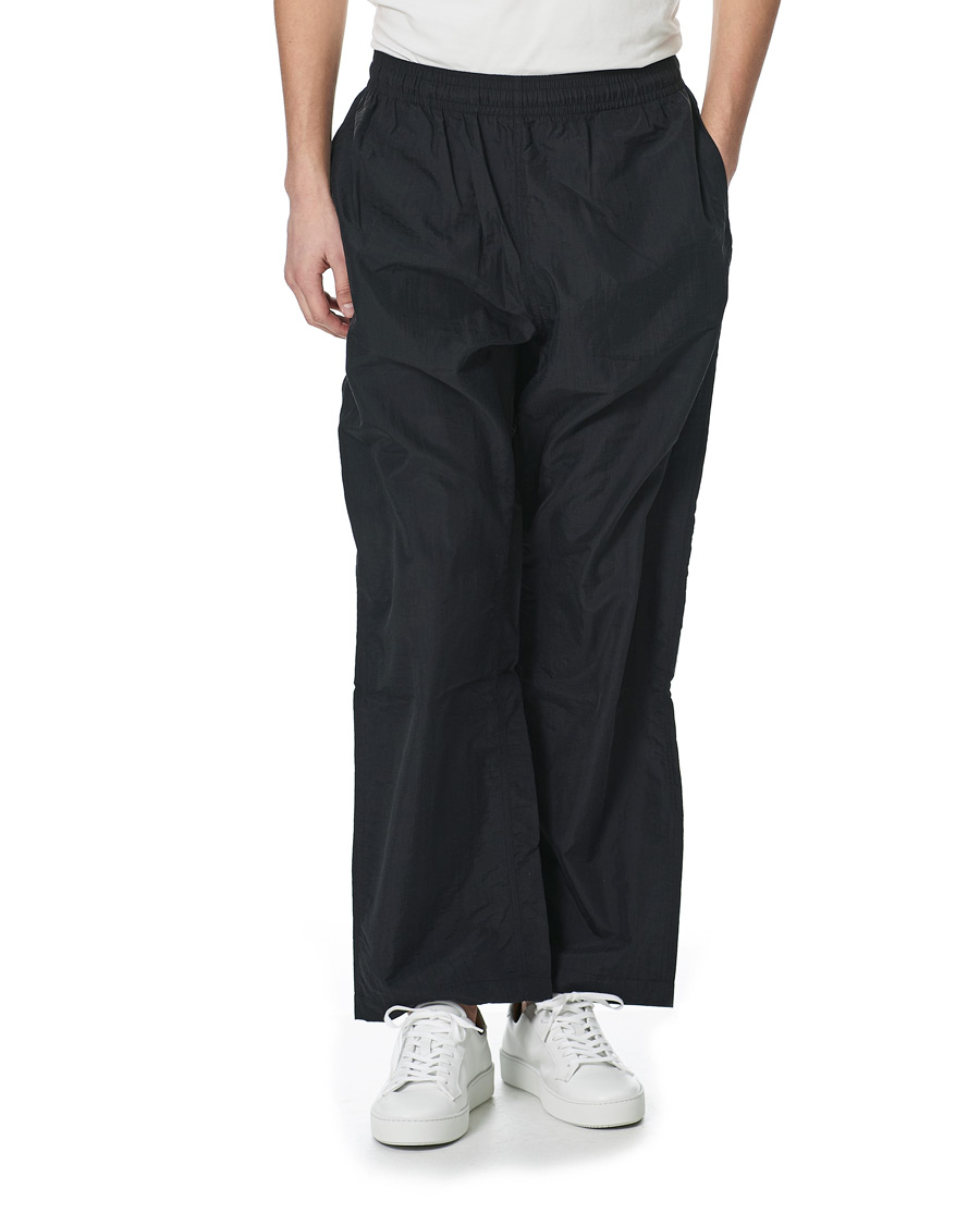 Our Legacy Reduced Drawstring Trousers Dark Navy hos CareOfCarl.no