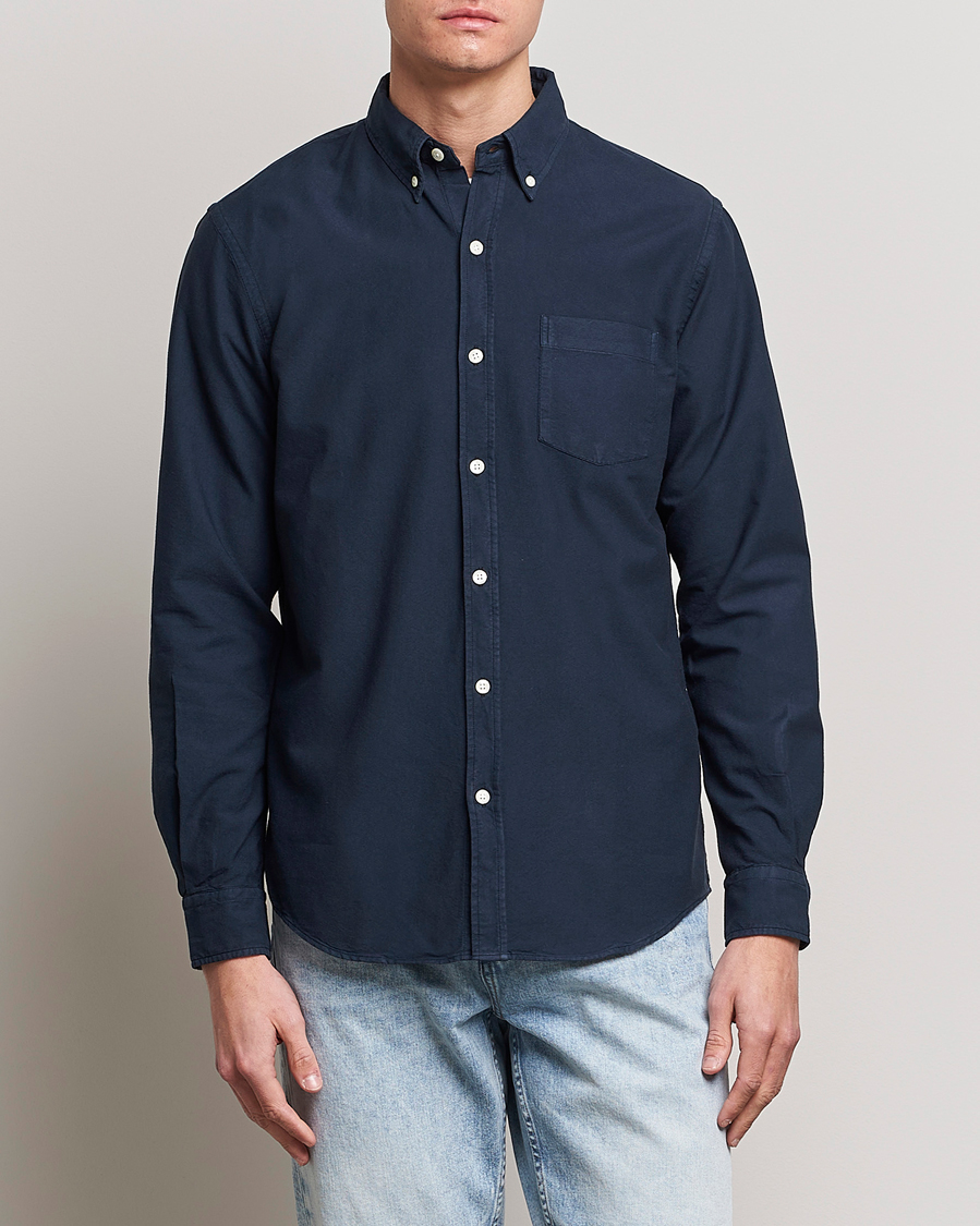 Herre |  | Colorful Standard | Classic Organic Oxford Button Down Shirt Navy Blue