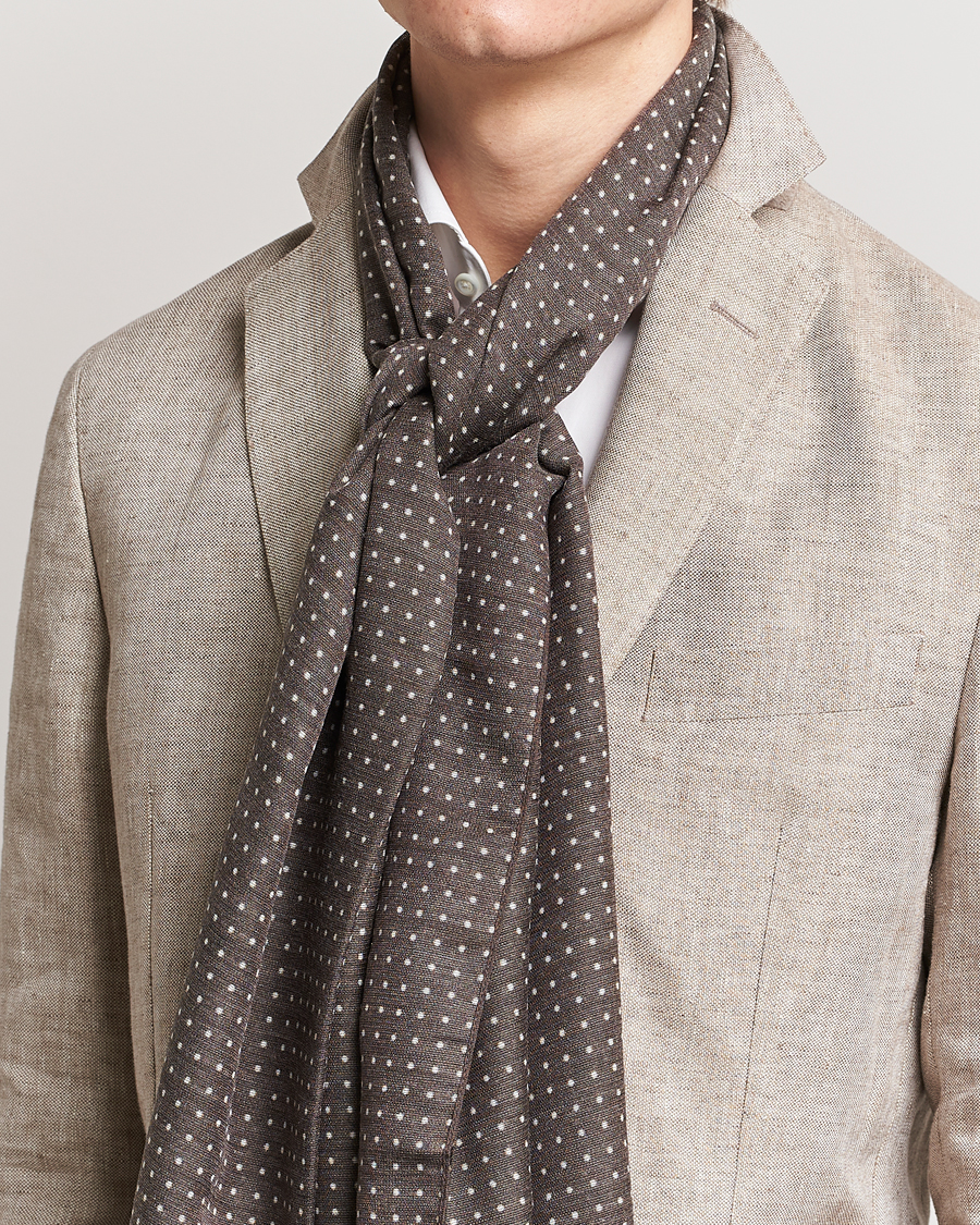 Herre | Feir nyttår med stil | Eton | Silk Wool Polka Dot Scarf Brown