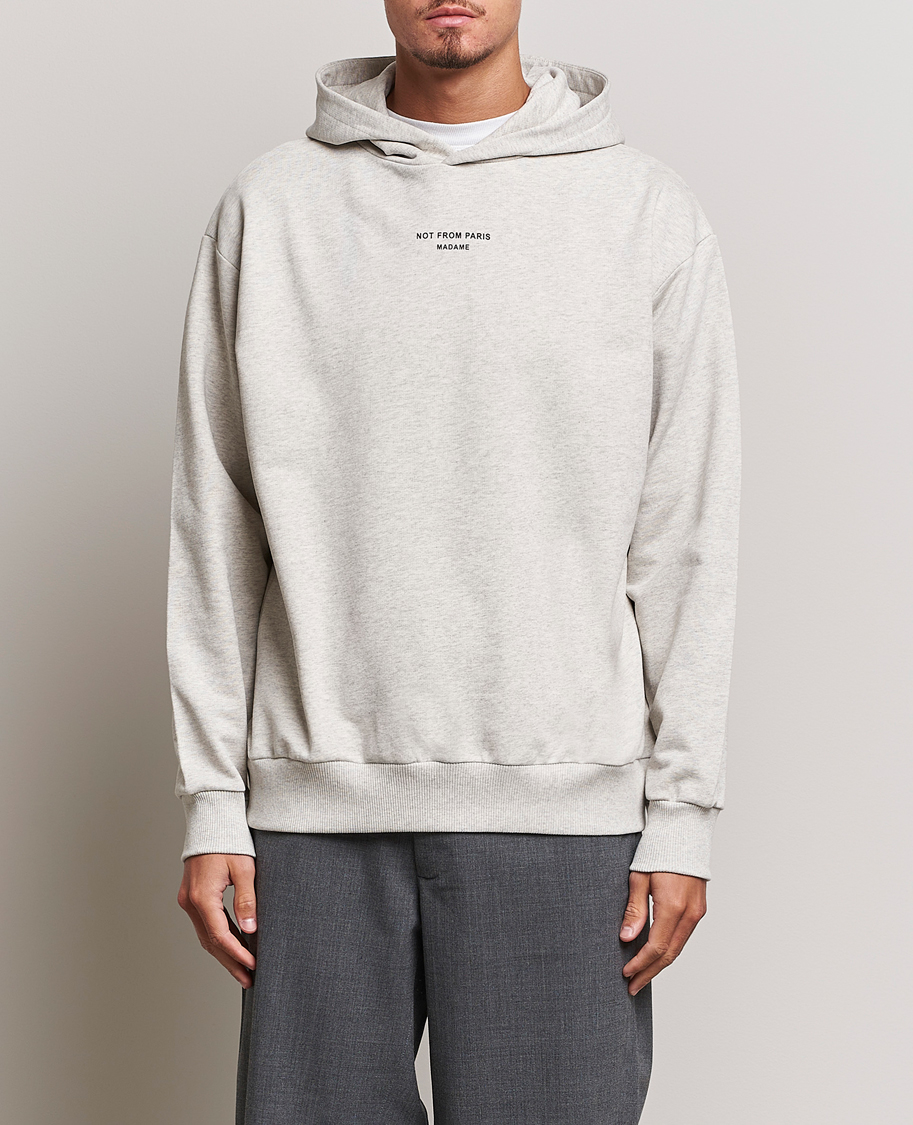 Herre | Klær | Drôle de Monsieur | Classic NFPM Hoodie Light Grey