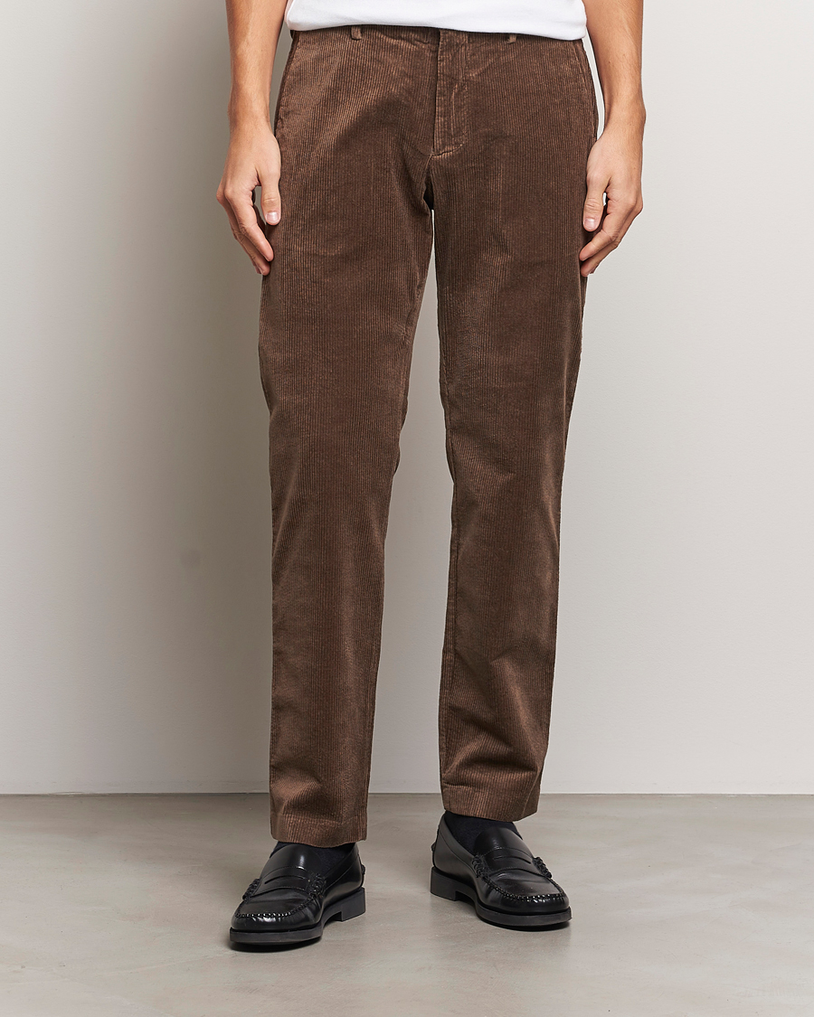 Herre |  | NN07 | Theo Regular Fit Corduroy Chinos Shitake