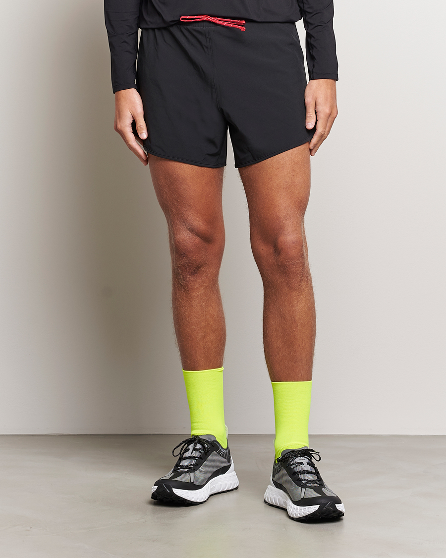 Herre | Funksjonsshorts | District Vision | 5 Inch Training Shorts Black