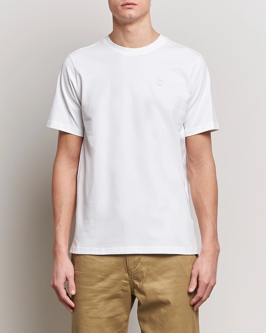 Herre | Hvite t-shirts | KnowledgeCotton Apparel | Loke Badge T-Shirt Bright White