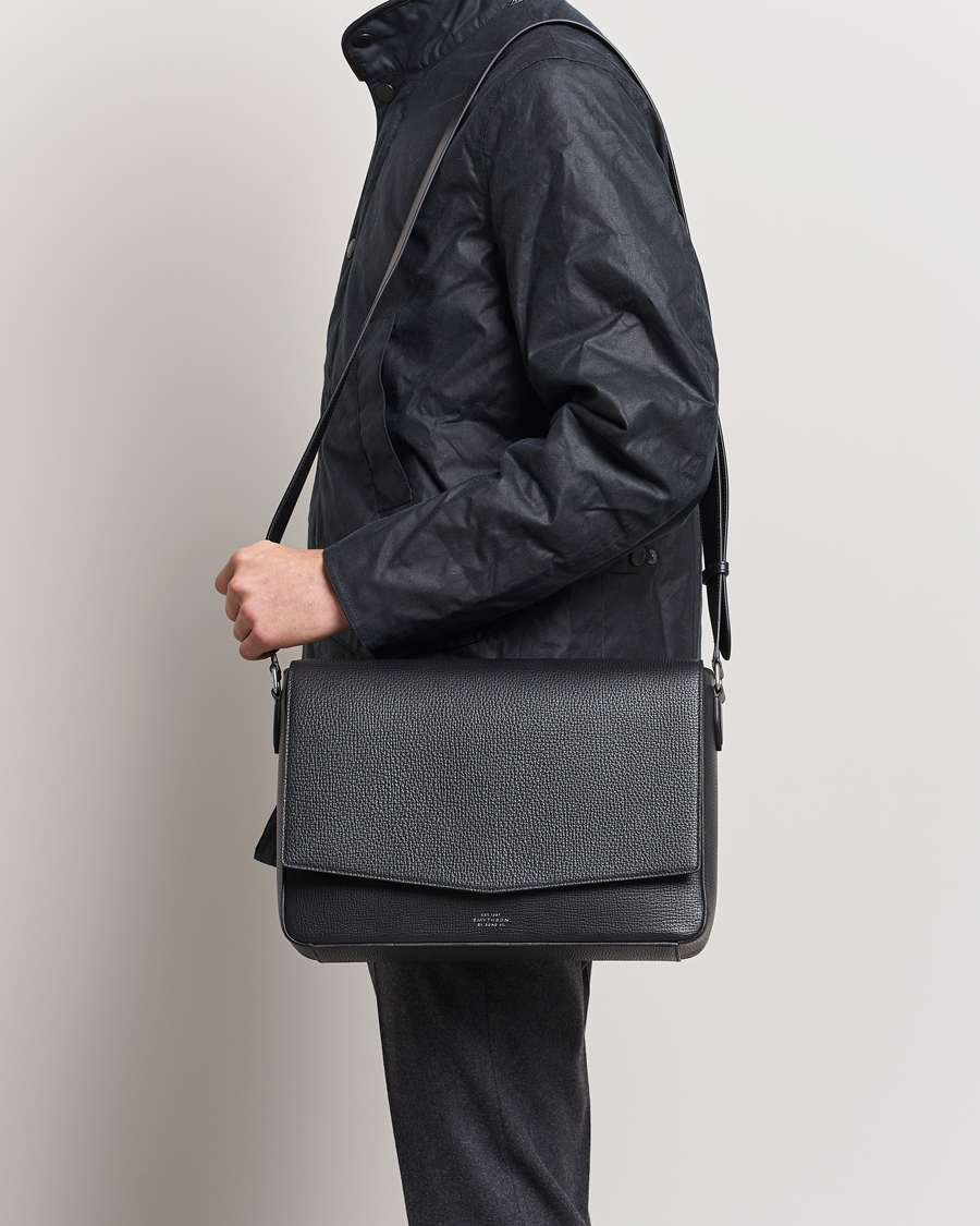 Herre | Smythson | Smythson | Ludlow Messenger Bag Black