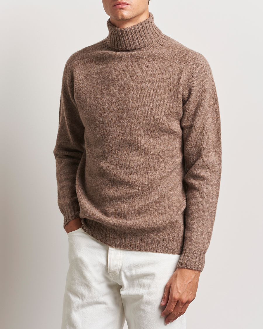 Herre | Gensere | Harley Of Scotland | Supersoft Lambswool Rollneck Nutmeg Brown