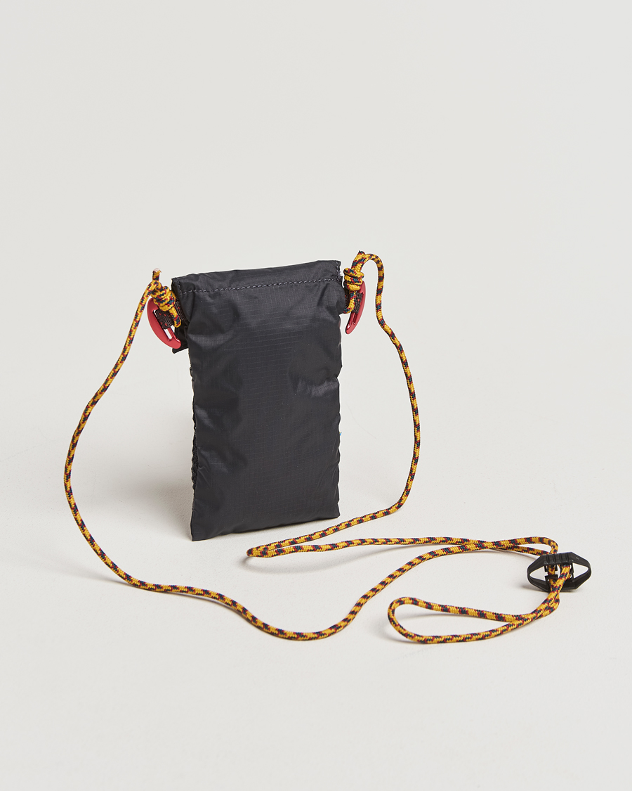 Herre |  | Klättermusen | Algir Lanyard Pocket Bag Raven