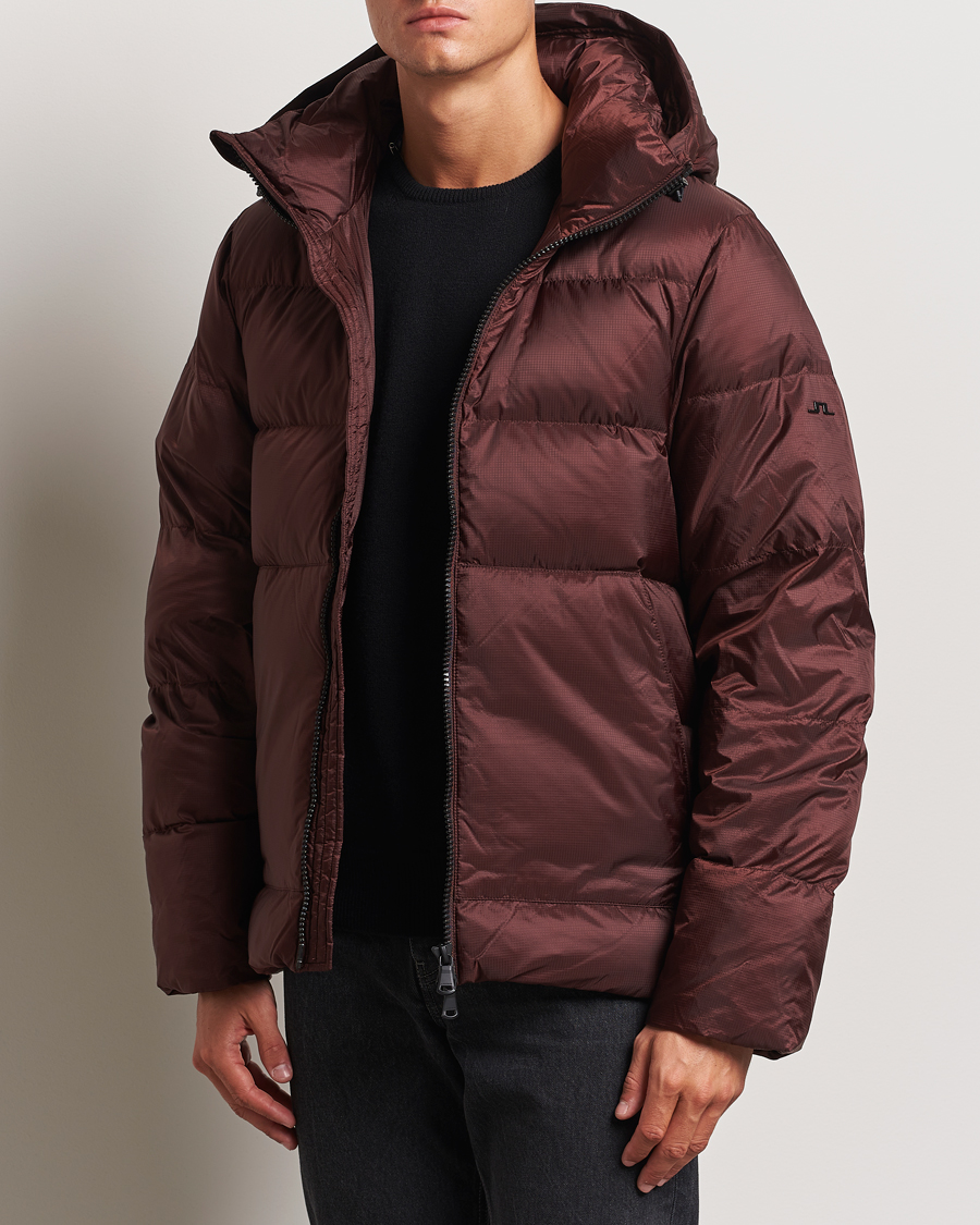 Herre | Avdelinger | J.Lindeberg | Farrell Down Jacket Bitter Chocolate