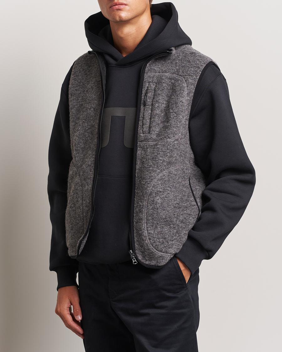 Herre | Avdelinger | J.Lindeberg | Duncan Wool Fleece Vest Light Grey Melange