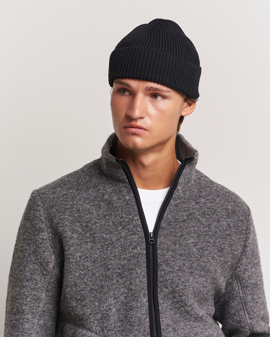 Herre | Assesoarer | J.Lindeberg | Juan Merino Beanie Black