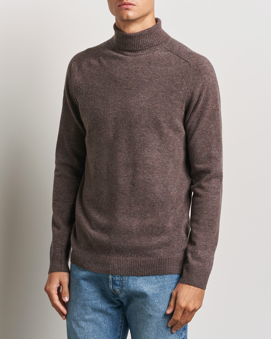 Herre | Pologensere | KnowledgeCotton Apparel | Lambswool Rollneck Brown