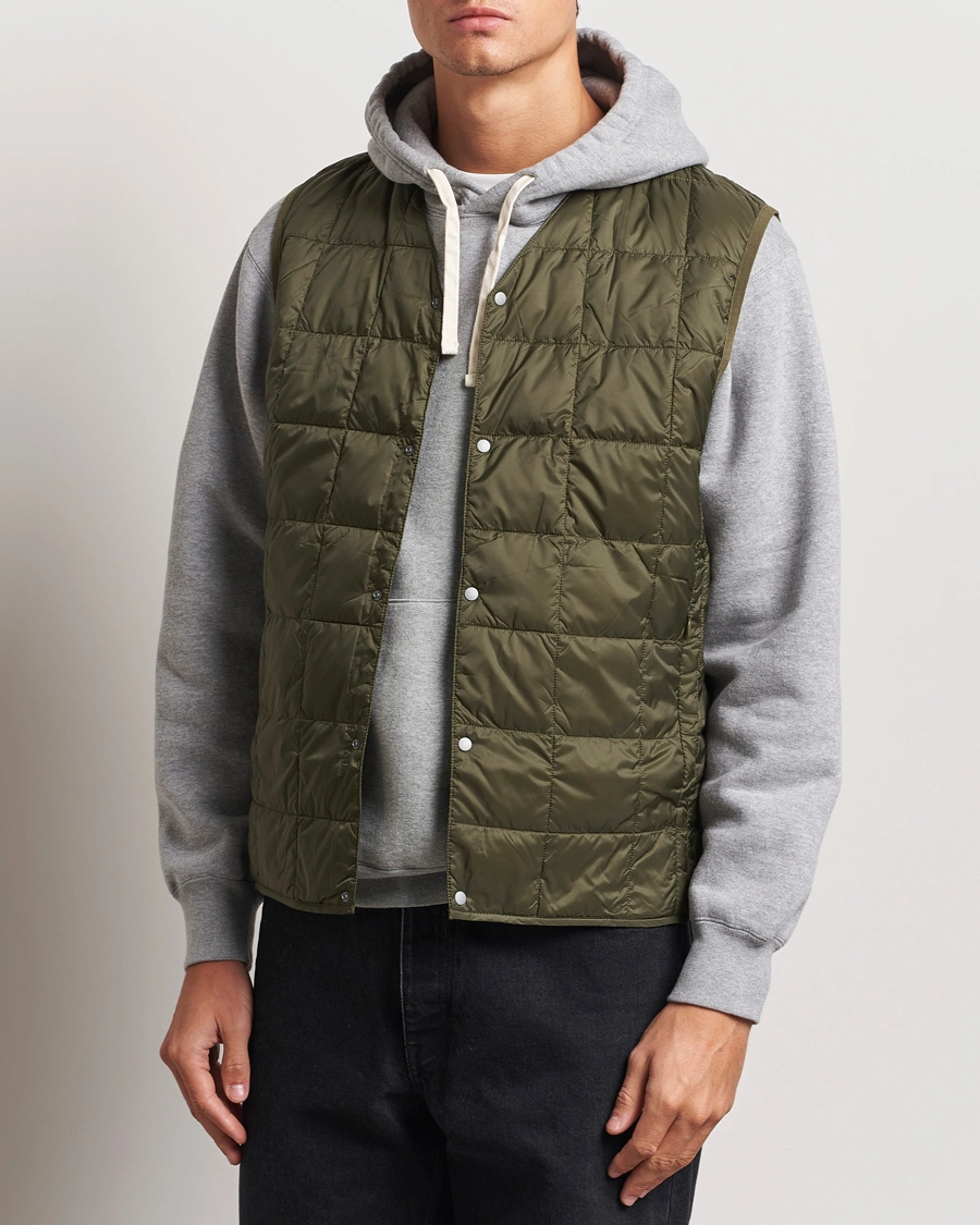 Herre | Jakker | TAION | V-Neck Lightweight Down Vest Dark Olive