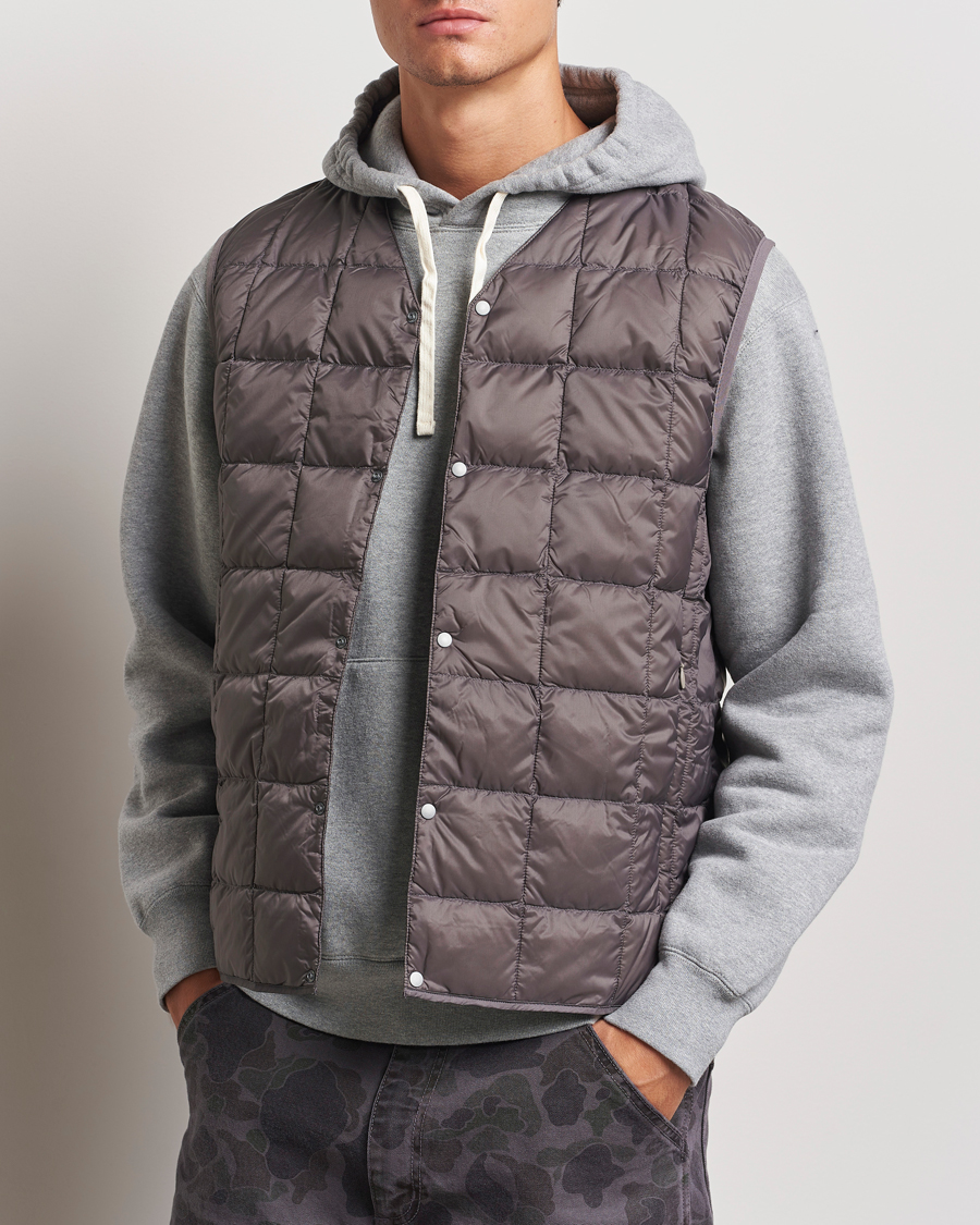 Herre |  | TAION | V-Neck Lightweight Down Vest Gray