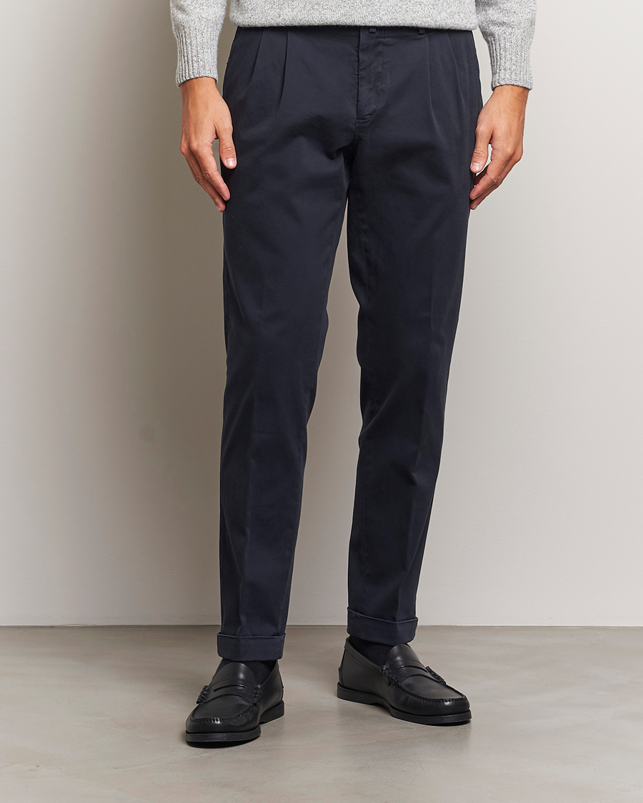 Herre | Jakke og bukse | Briglia 1949 | Easy Fit Pleated Cotton Stretch Chino Navy