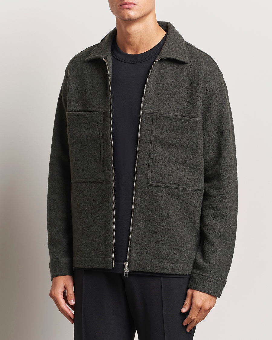 Herre |  | NN07 | Isak Boiled Wool Full Zip Dark Army