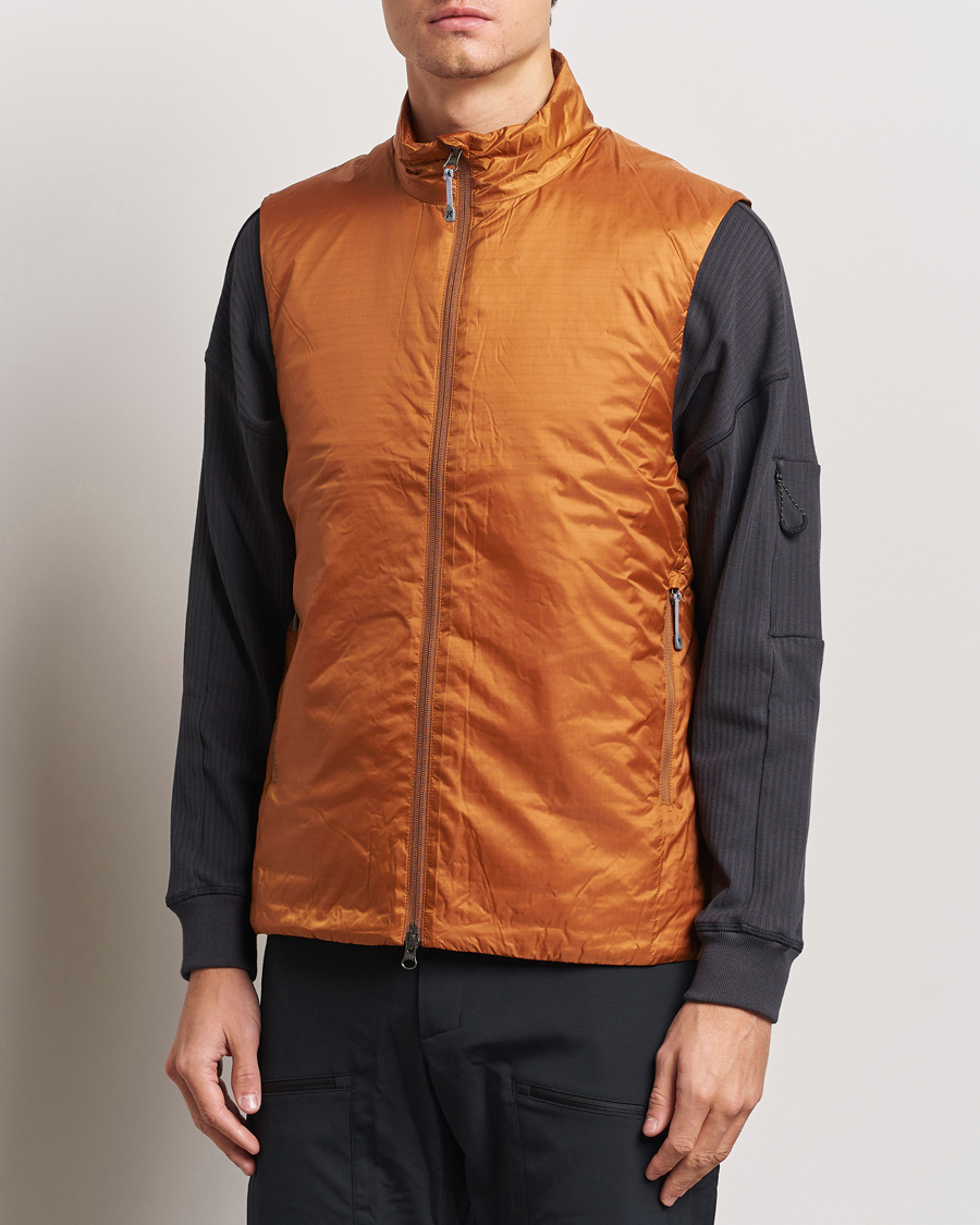 Herre |  | Houdini | Dunfri Primaloft Padded Vest Rust Brown