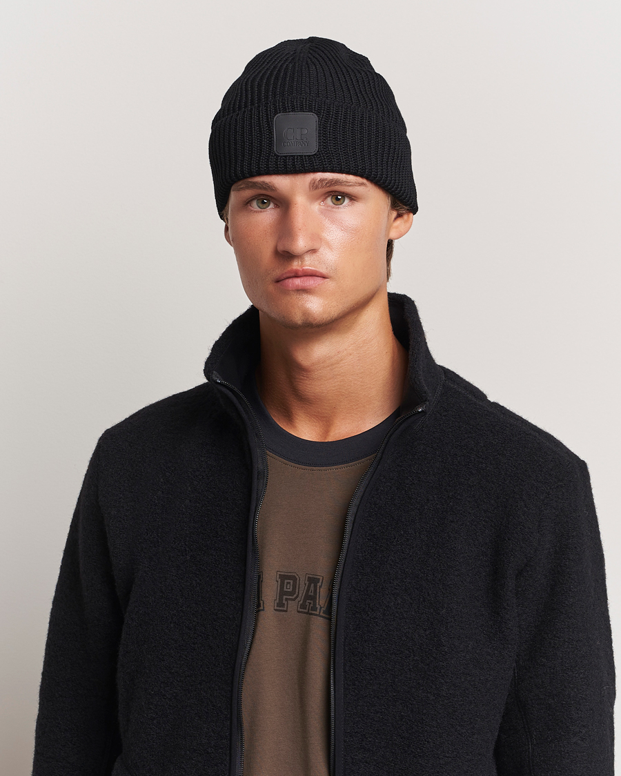 Herre |  | C.P. Company | Metropolis Knitted Logo Beanie Black