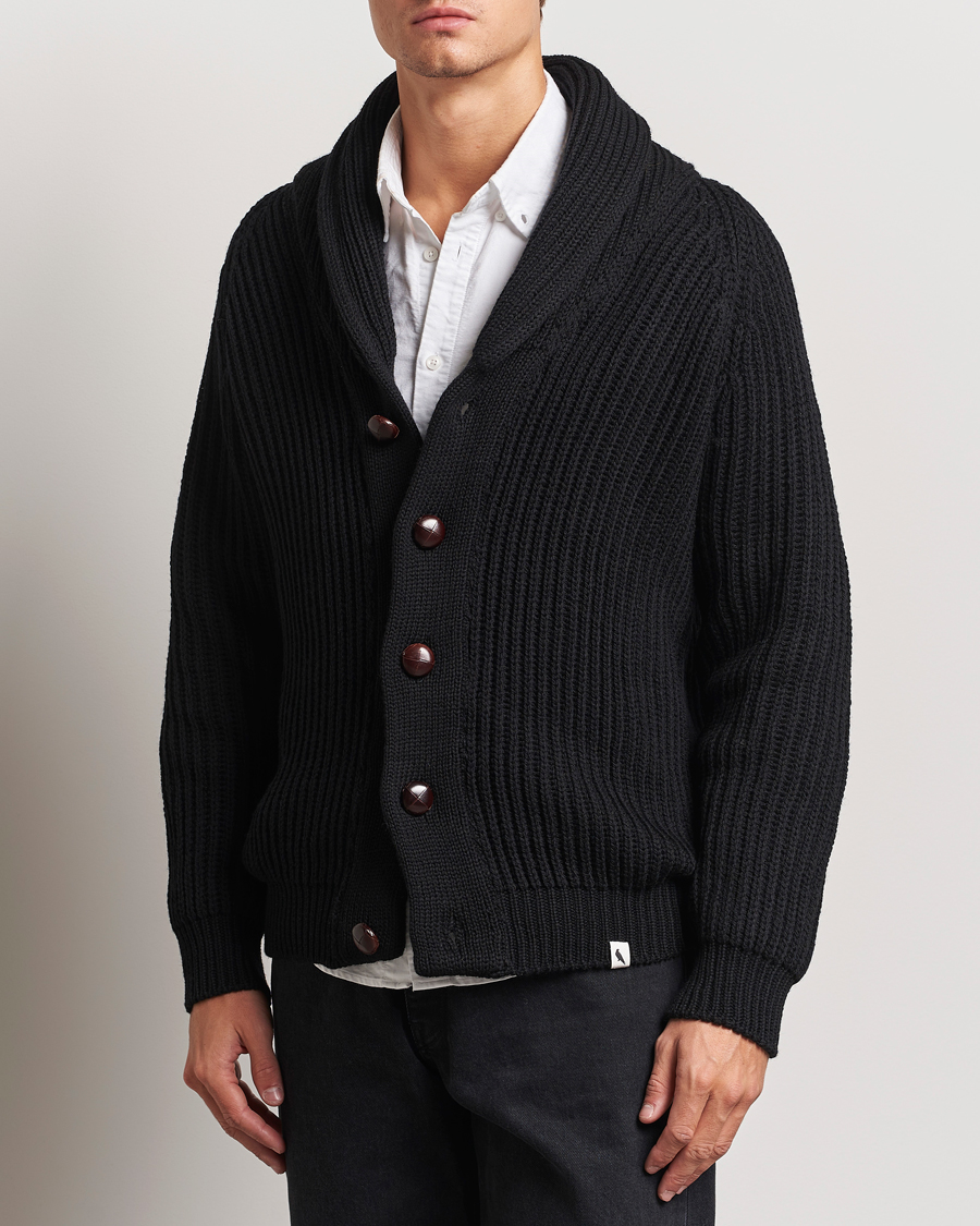 Herre |  | Peregrine | Wilkinson Ribbed Wool Cardigan Black