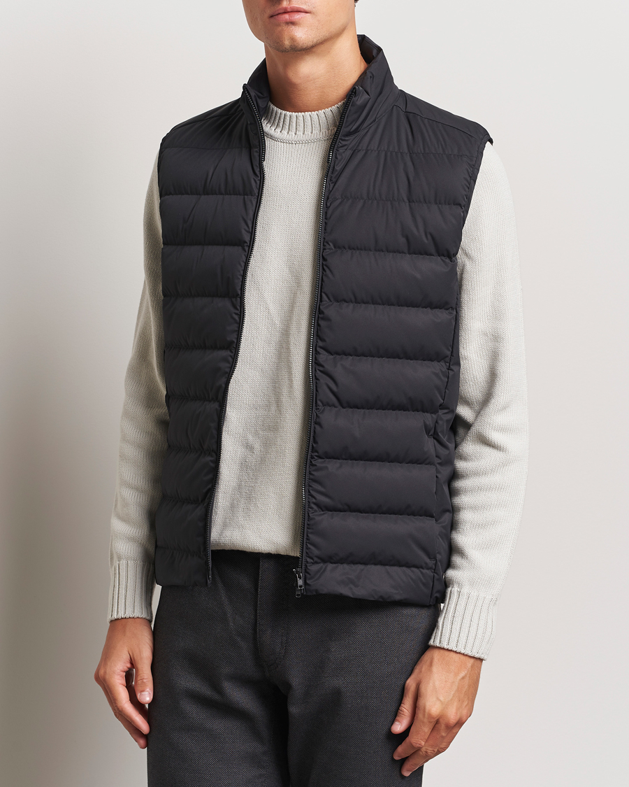 Herre |  | Scandinavian Edition | Ratio II Down Padded Vest Onyx