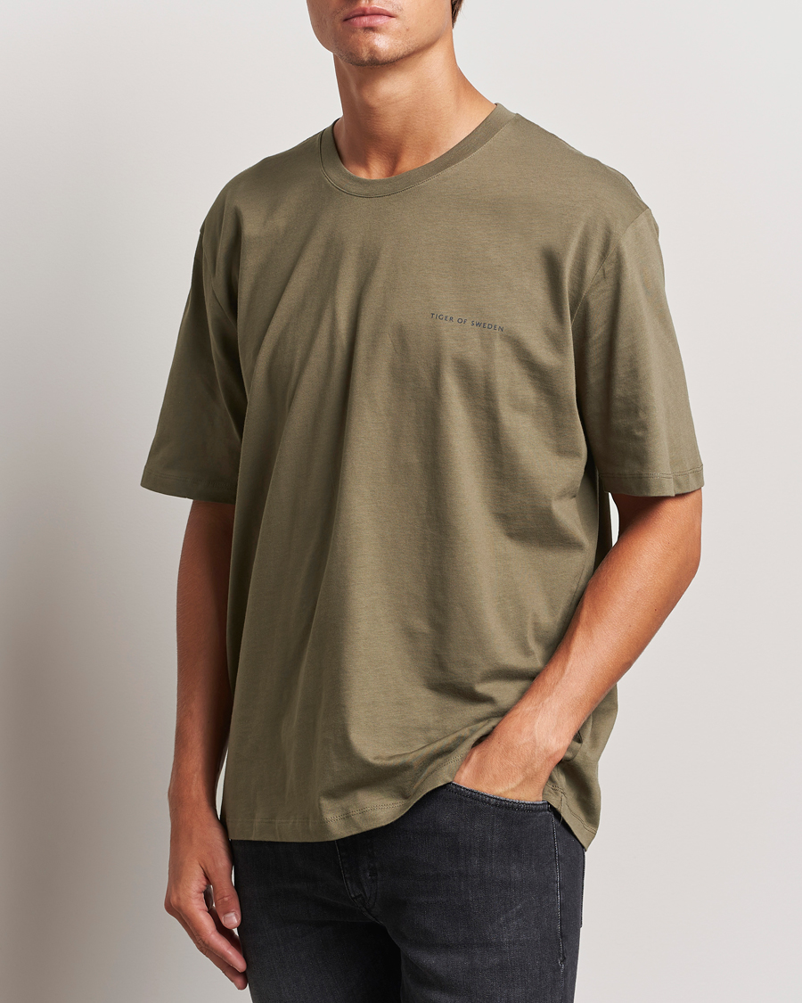 Herre |  | Tiger of Sweden | Pro Cotton Logo T-Shirt October Sage