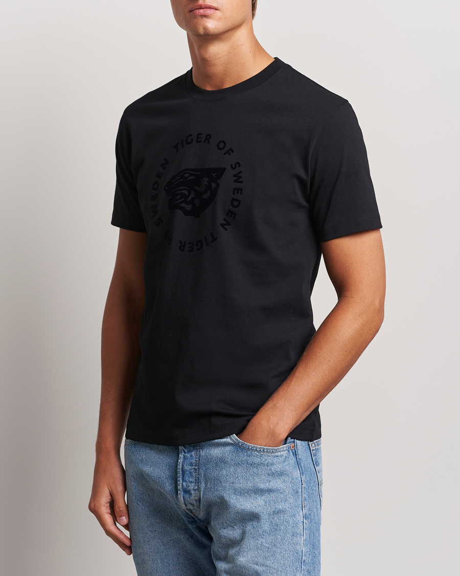 Herre |  | Tiger of Sweden | Dillan Logo Crew Neck T-Shirt Black