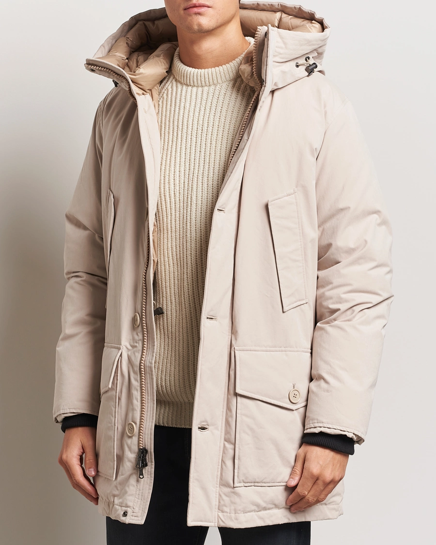 Herre |  | Woolrich | Peached Cotton Arctic Parka Oxford Tan