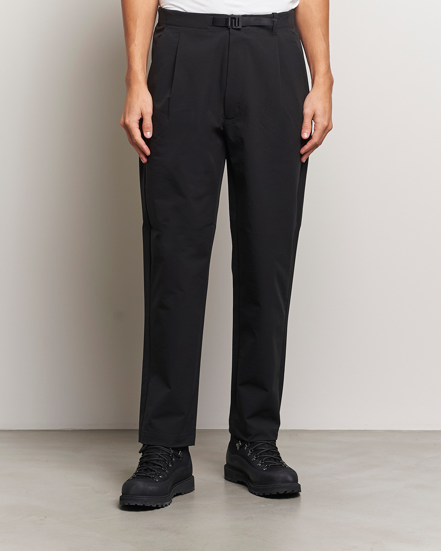 Herre |  | Goldwin | One Tuck Tapered Stretch Pants Black