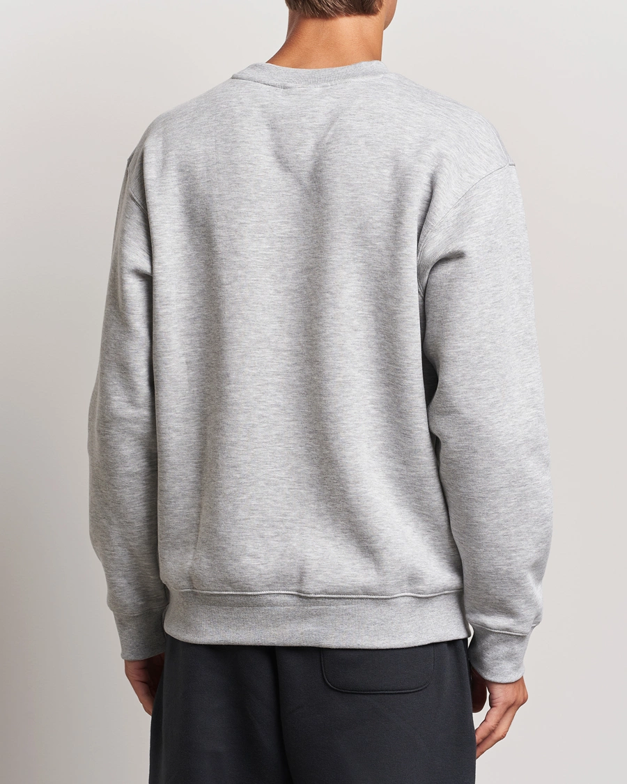 Herre |  | New Balance | Essentials Fleece Sweatshirt Athletic Grey