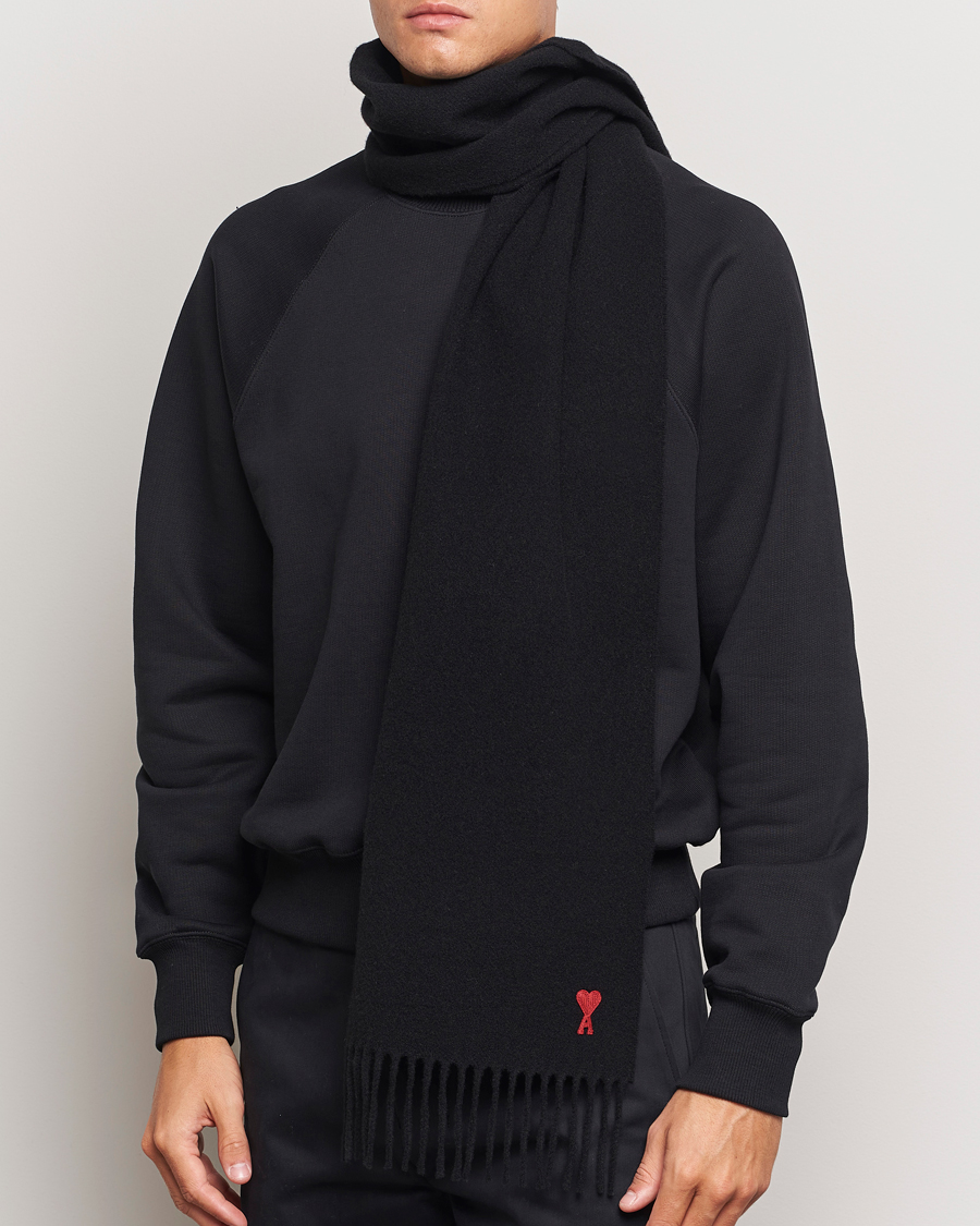 Herre | Nytt i butikken | AMI | Heart Logo Scarf Black