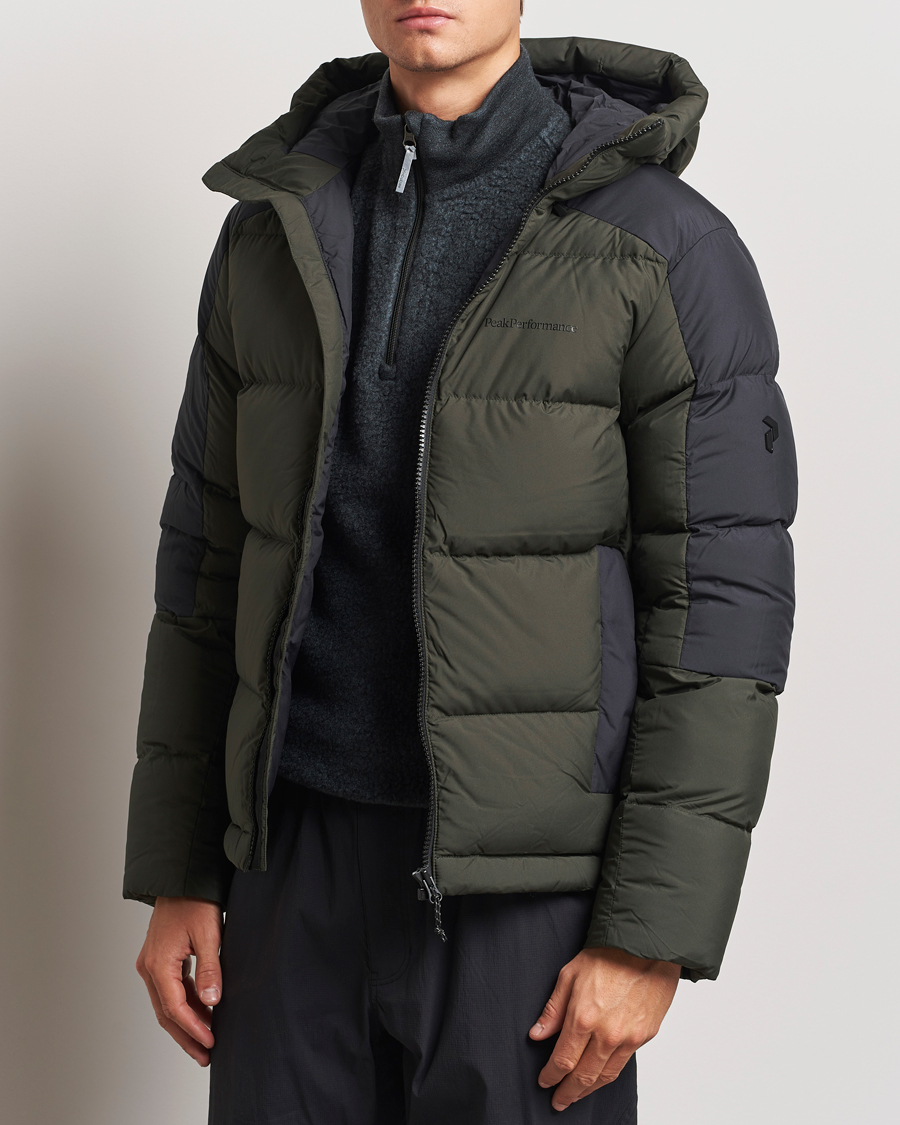 Herre |  | Peak Performance | Down Puffer Hood Jacket Olive Extreme