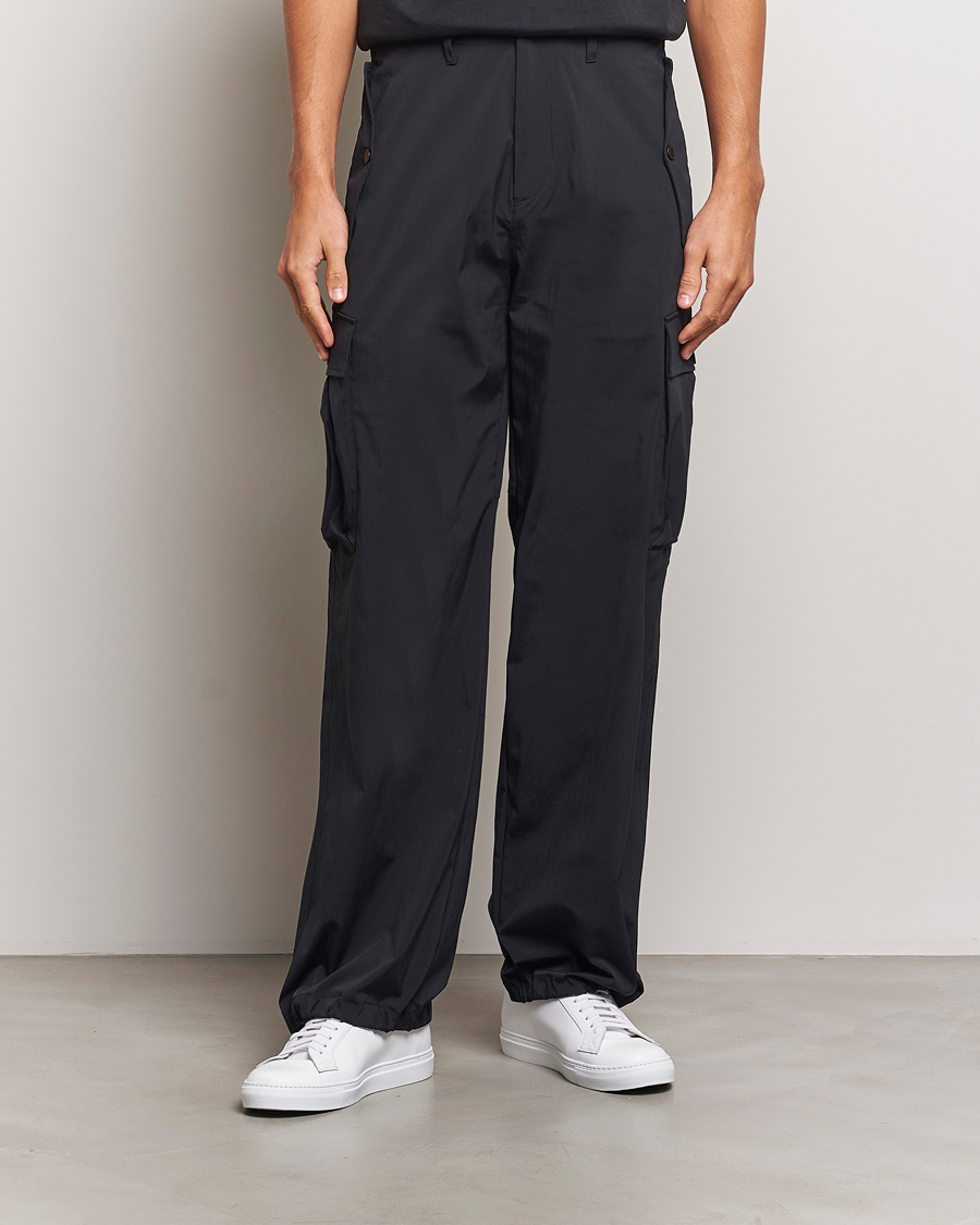 Herre | Avdelinger | J.Lindeberg | Cosmo Tech Cargo Pants Black