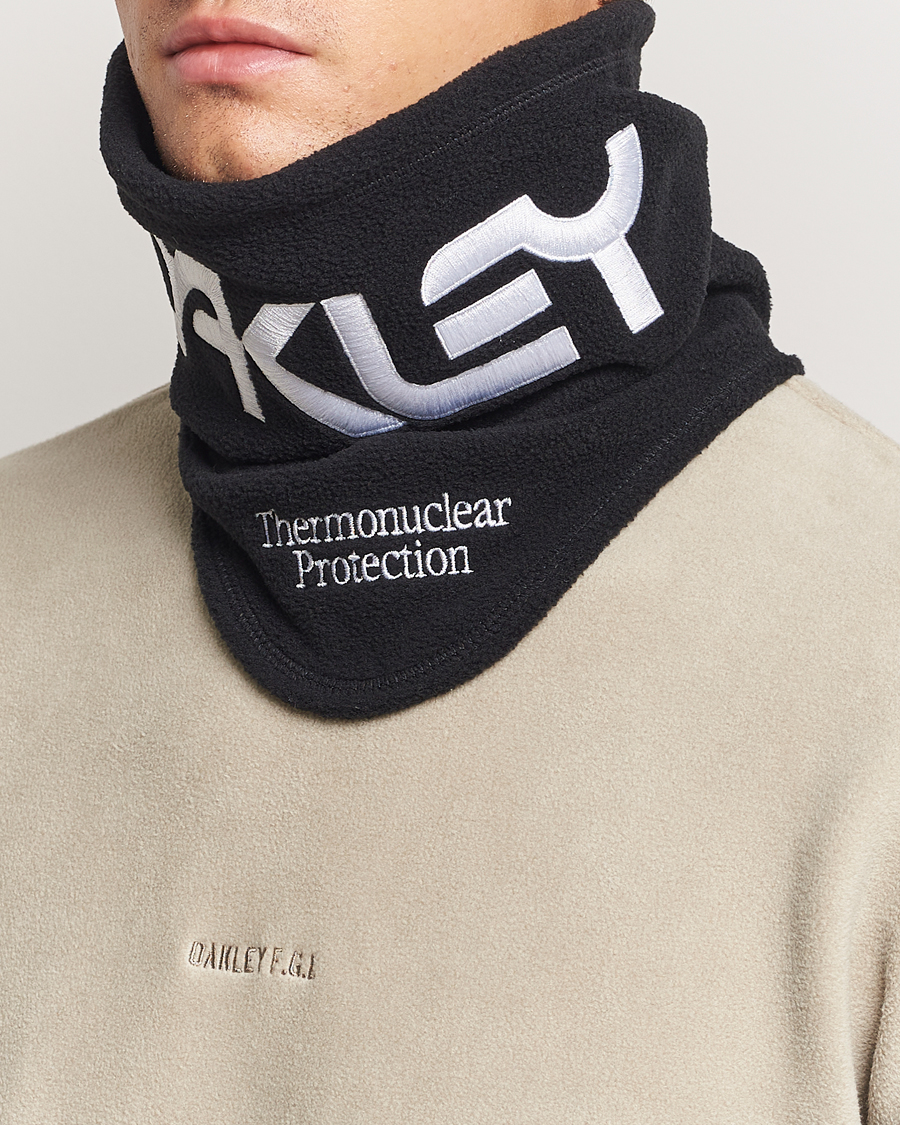 Herre |  | Oakley | TNP Neck Gaiter Blackout