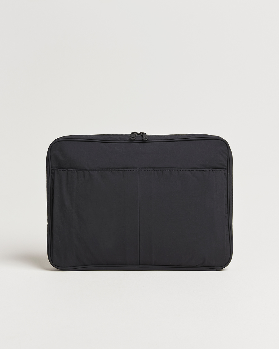 Herre | Vesker | mazi untitled | Nylon Laptop Pouch 16 Inch Black