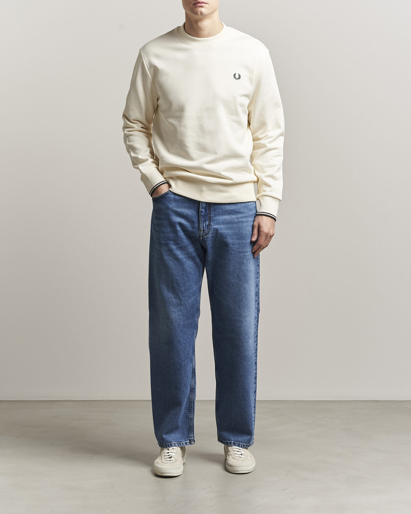 Herre | Gensere | Fred Perry | Crew Neck Sweatshirt Ecru
